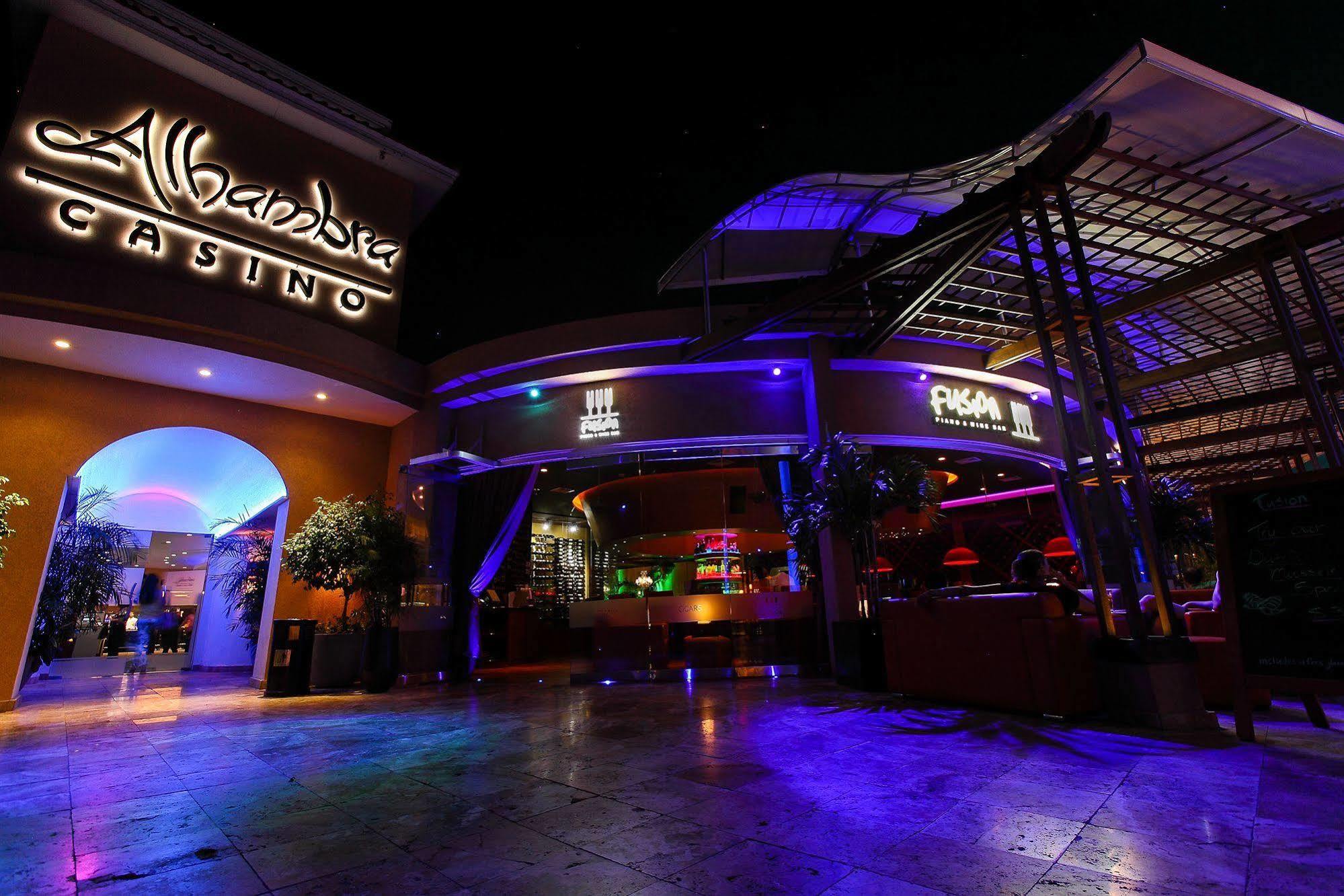 All Inclusive - Divi Dutch Village Beach Resort Oranjestad Zewnętrze zdjęcie